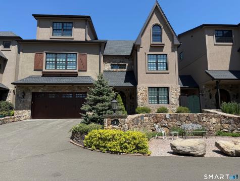 3 Woods Way Guilford CT 06437