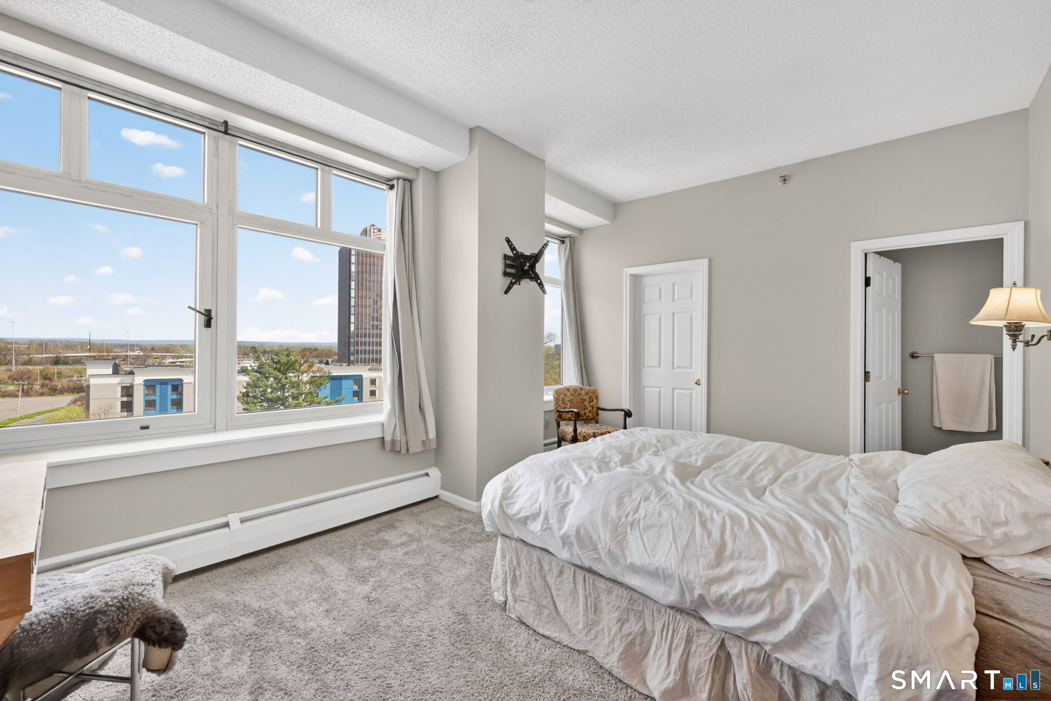 235 East River Drive East Hartford CT 06108