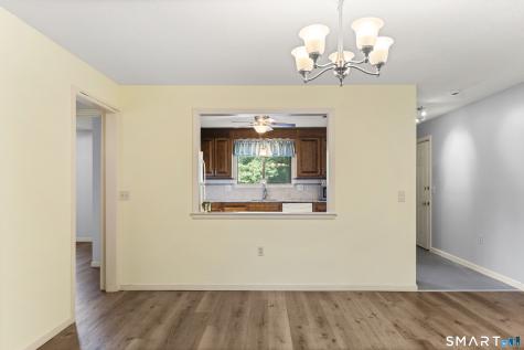 14 Wynwood Drive Enfield CT 06082