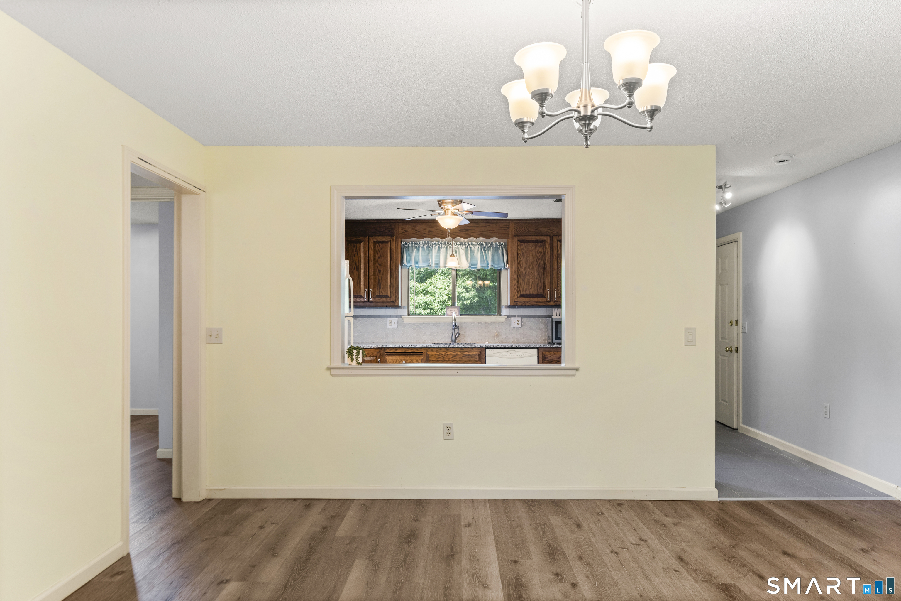14 Wynwood Drive Enfield CT 06082
