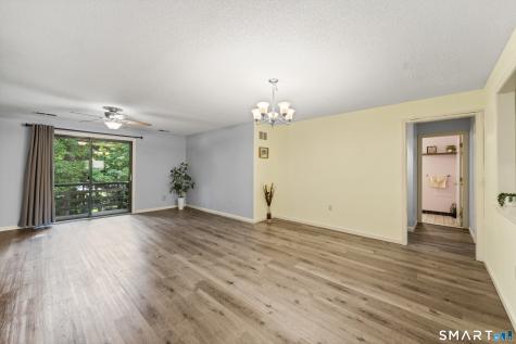 14 Wynwood Drive Enfield CT 06082