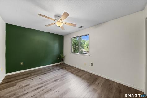 14 Wynwood Drive Enfield CT 06082