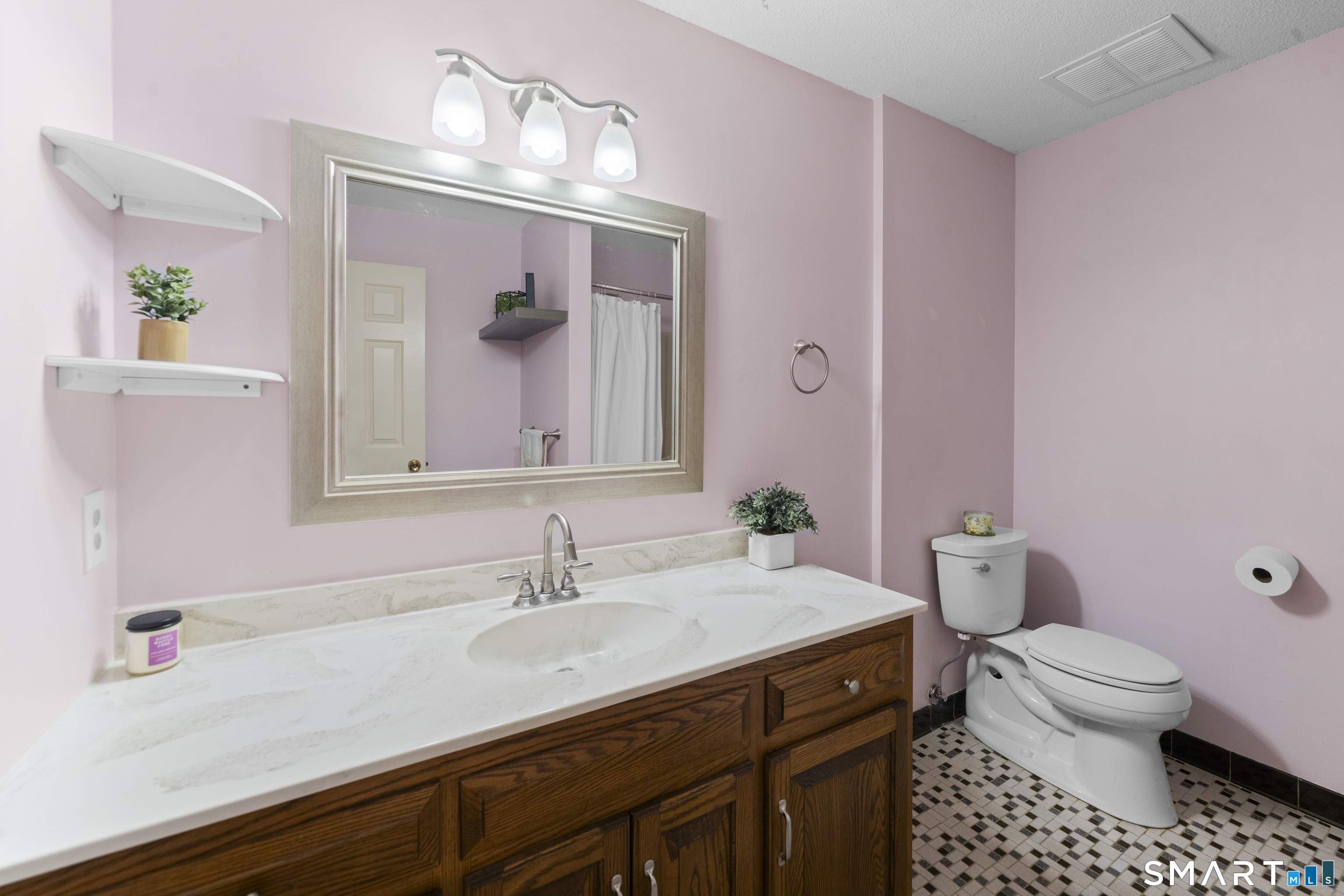 14 Wynwood Drive Enfield CT 06082