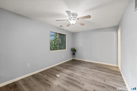 14 Wynwood Drive Enfield CT 06082