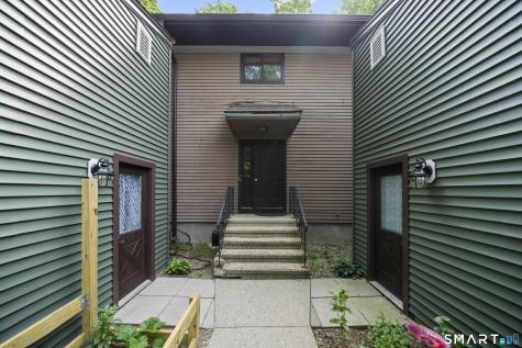 14 Wynwood Drive Enfield CT 06082