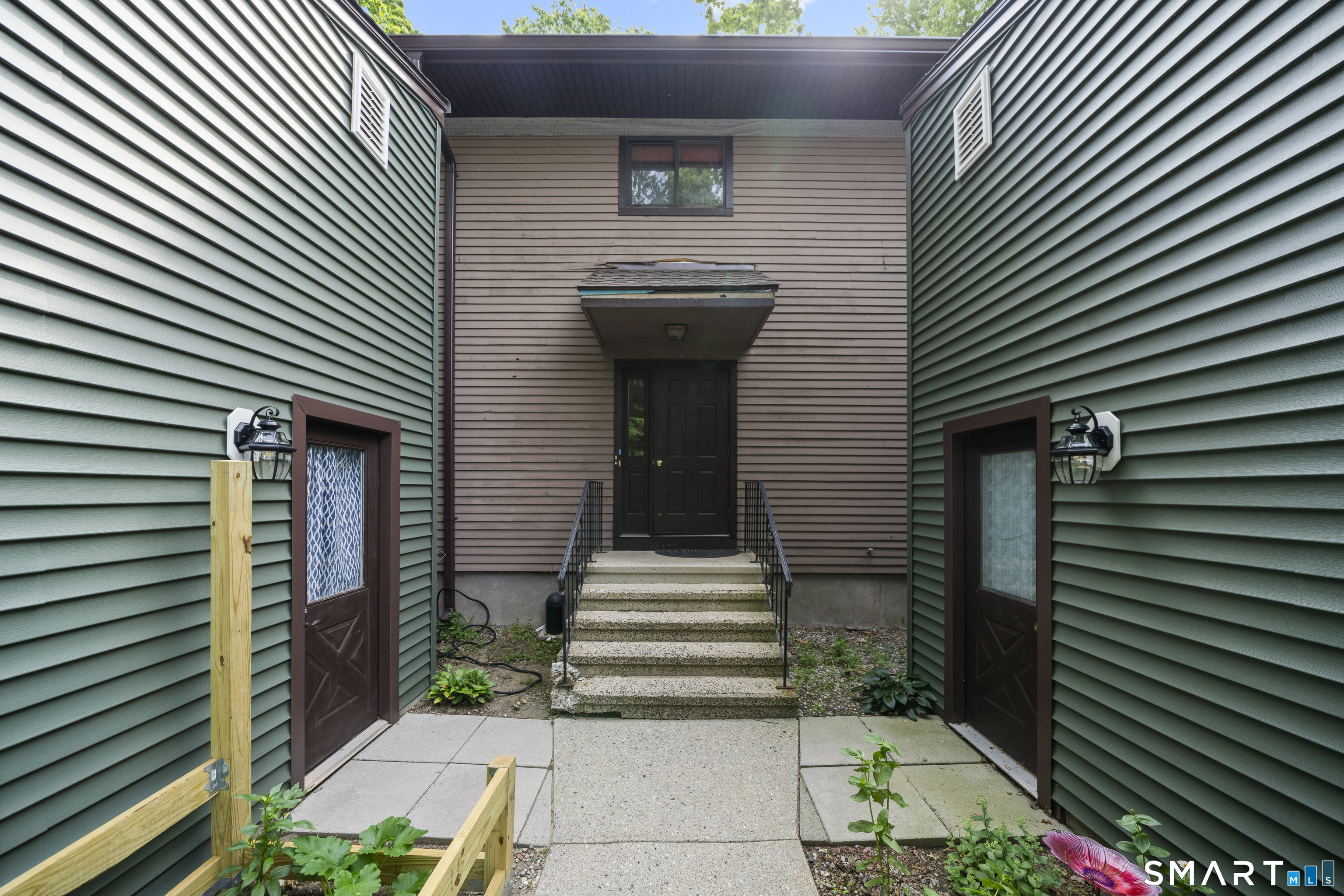 14 Wynwood Drive Enfield CT 06082