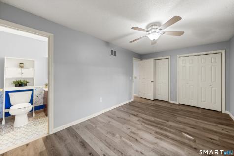 14 Wynwood Drive Enfield CT 06082