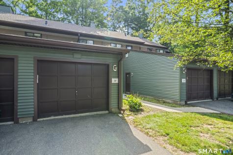14 Wynwood Drive Enfield CT 06082