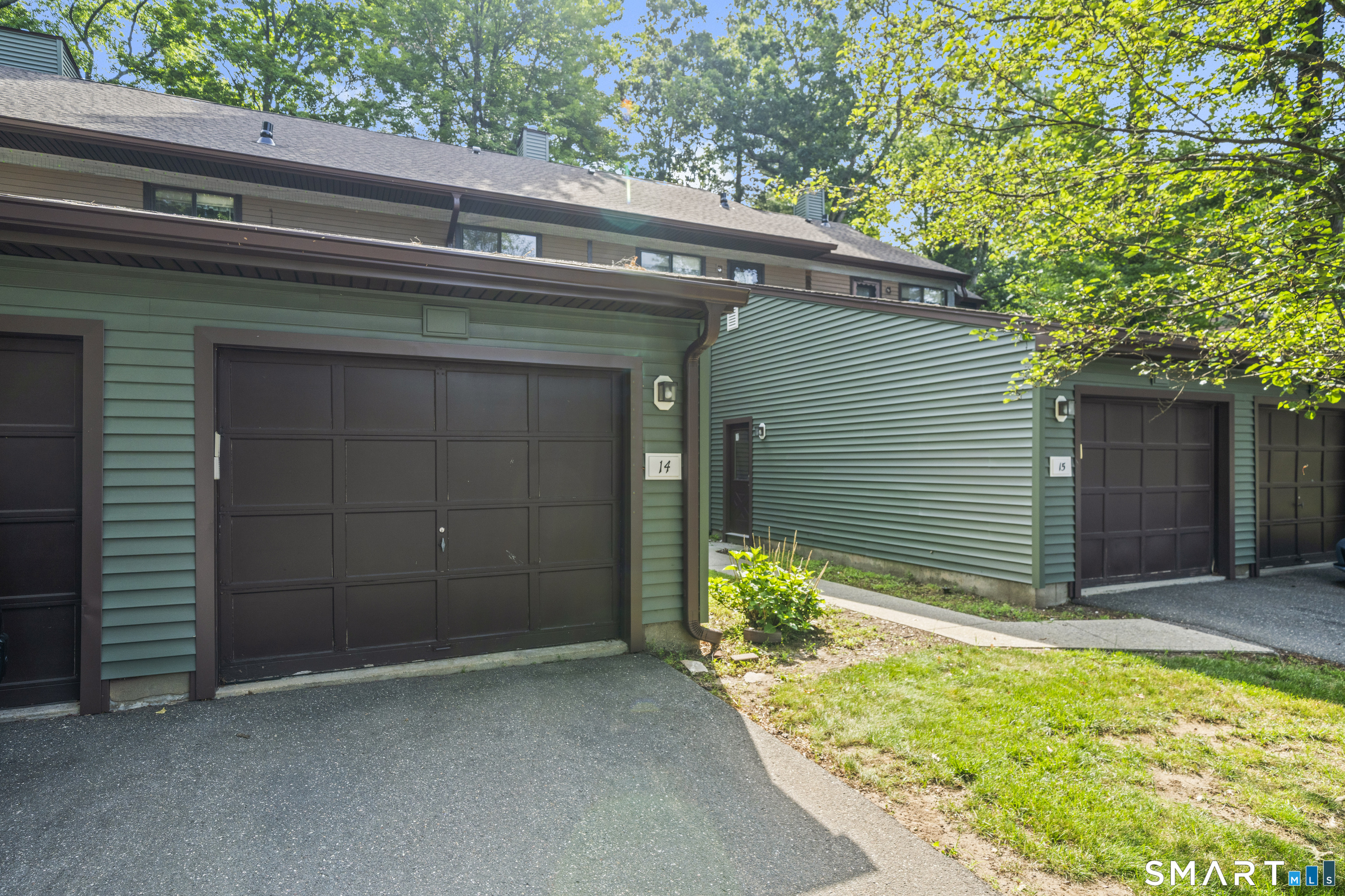 14 Wynwood Drive Enfield CT 06082