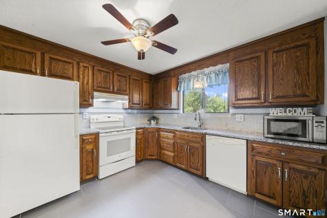 14 Wynwood Drive Enfield CT 06082