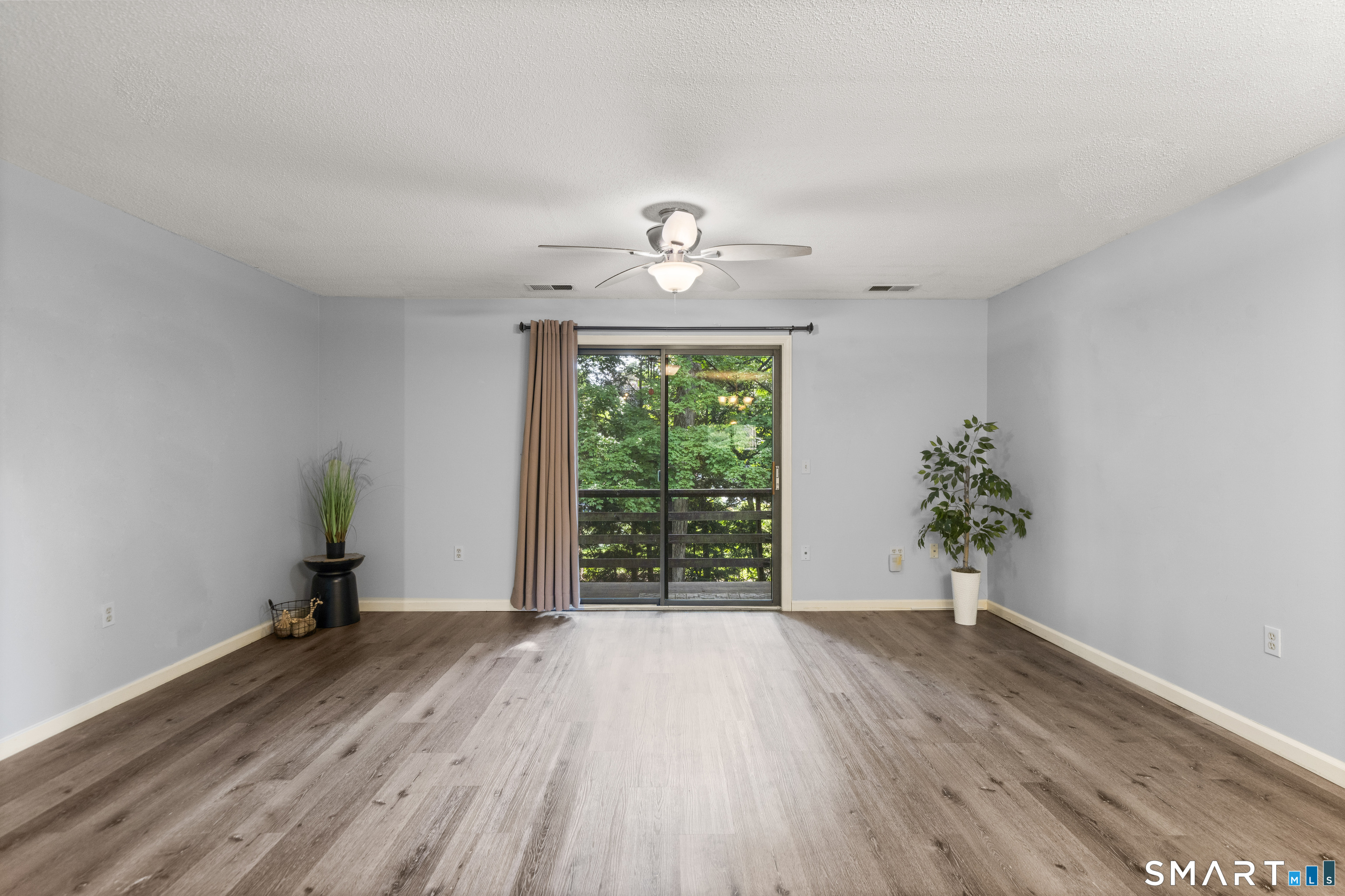 14 Wynwood Drive Enfield CT 06082