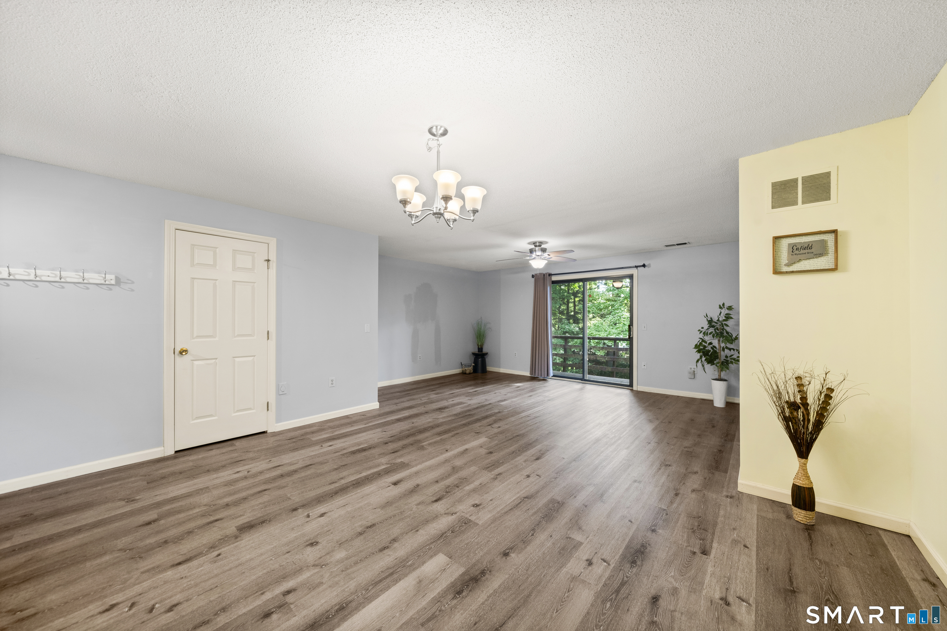 14 Wynwood Drive Enfield CT 06082