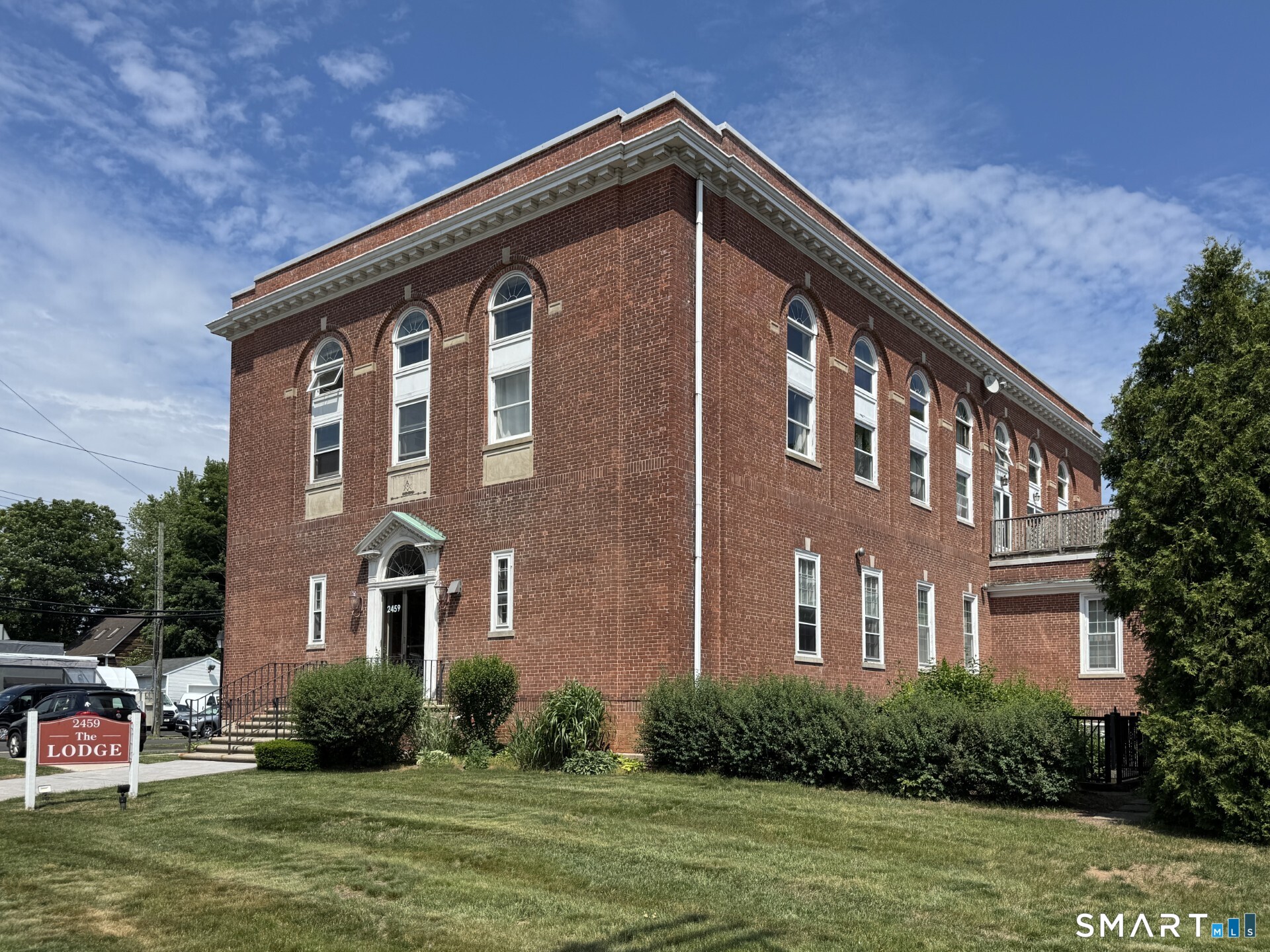 2459 Whitney Avenue Hamden CT 06518