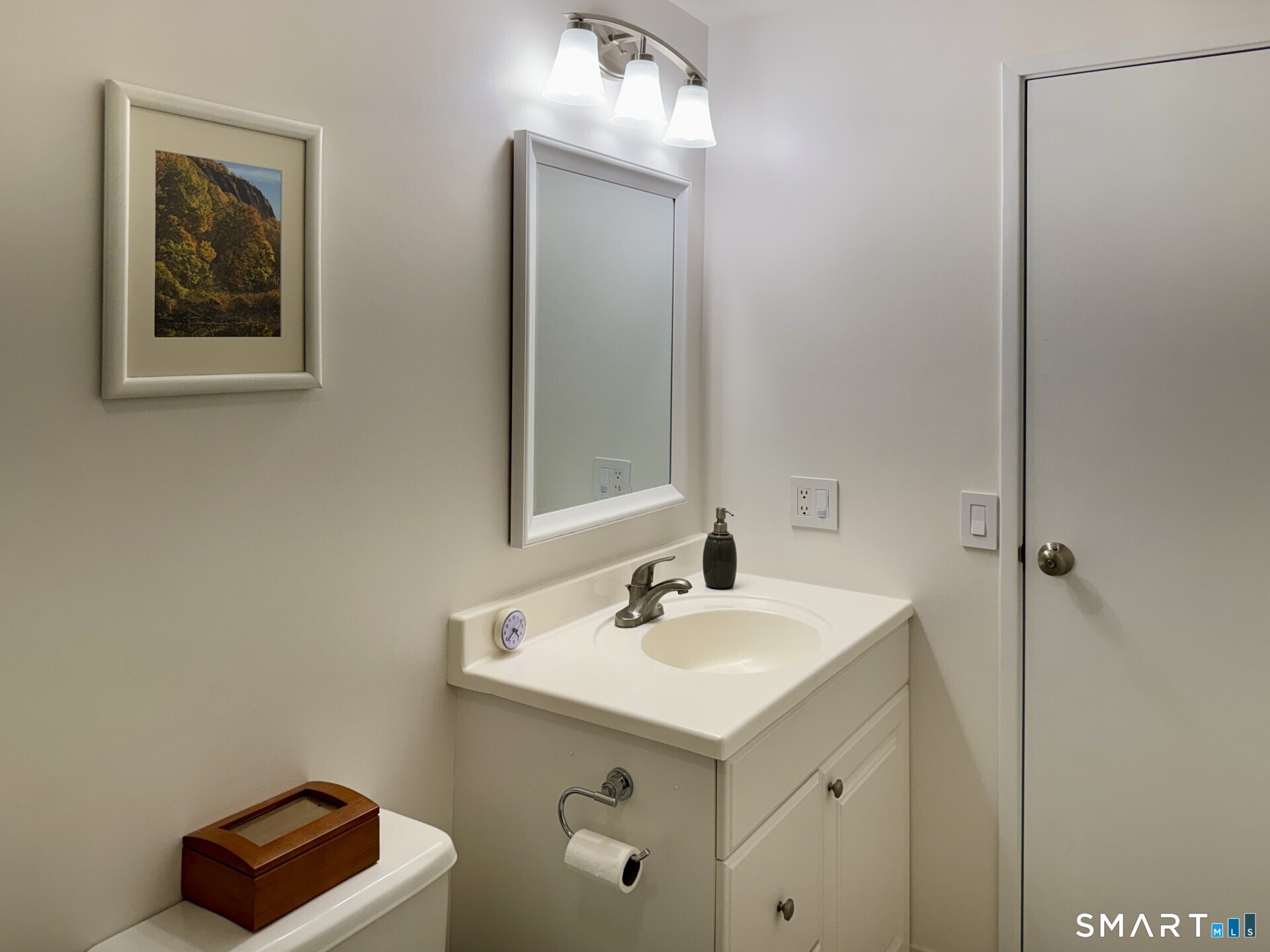 2459 Whitney Avenue Hamden CT 06518