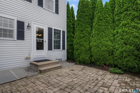 12 West Sussex Place Madison CT 06443