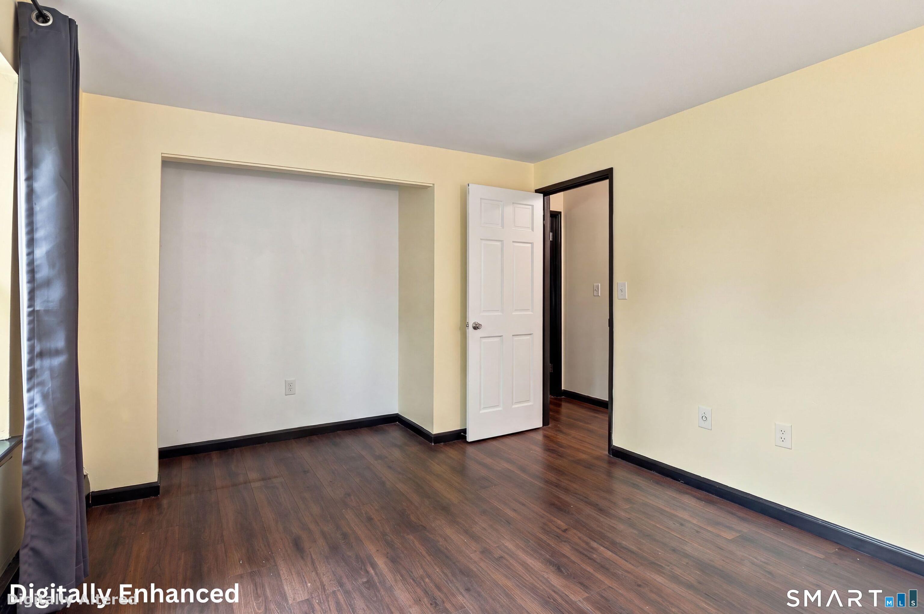 108 Oakwood Avenue West Hartford CT 06119