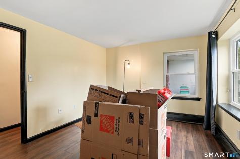 108 Oakwood Avenue West Hartford CT 06119