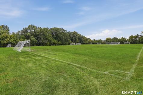 108 Oakwood Avenue West Hartford CT 06119