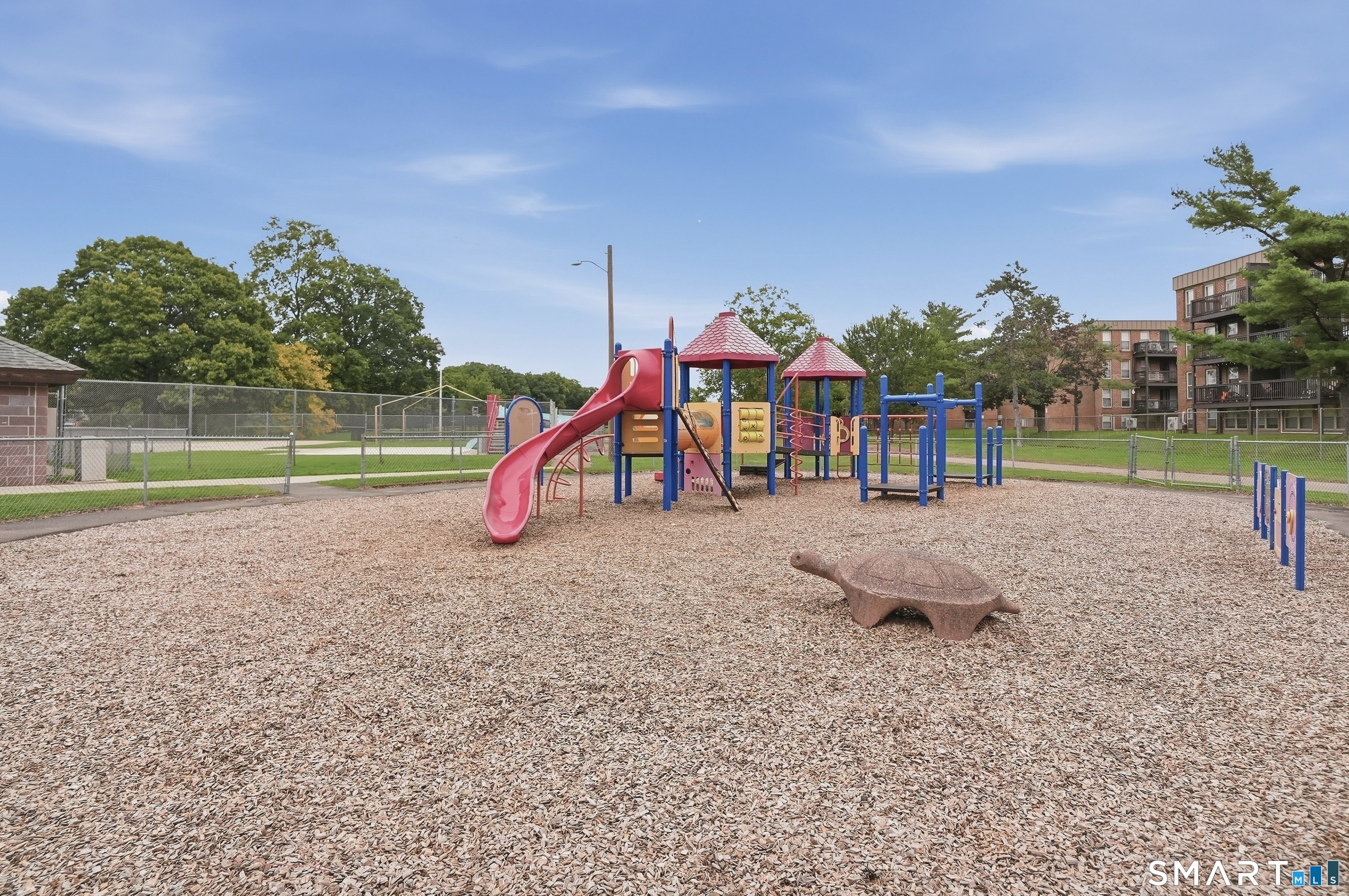 108 Oakwood Avenue West Hartford CT 06119