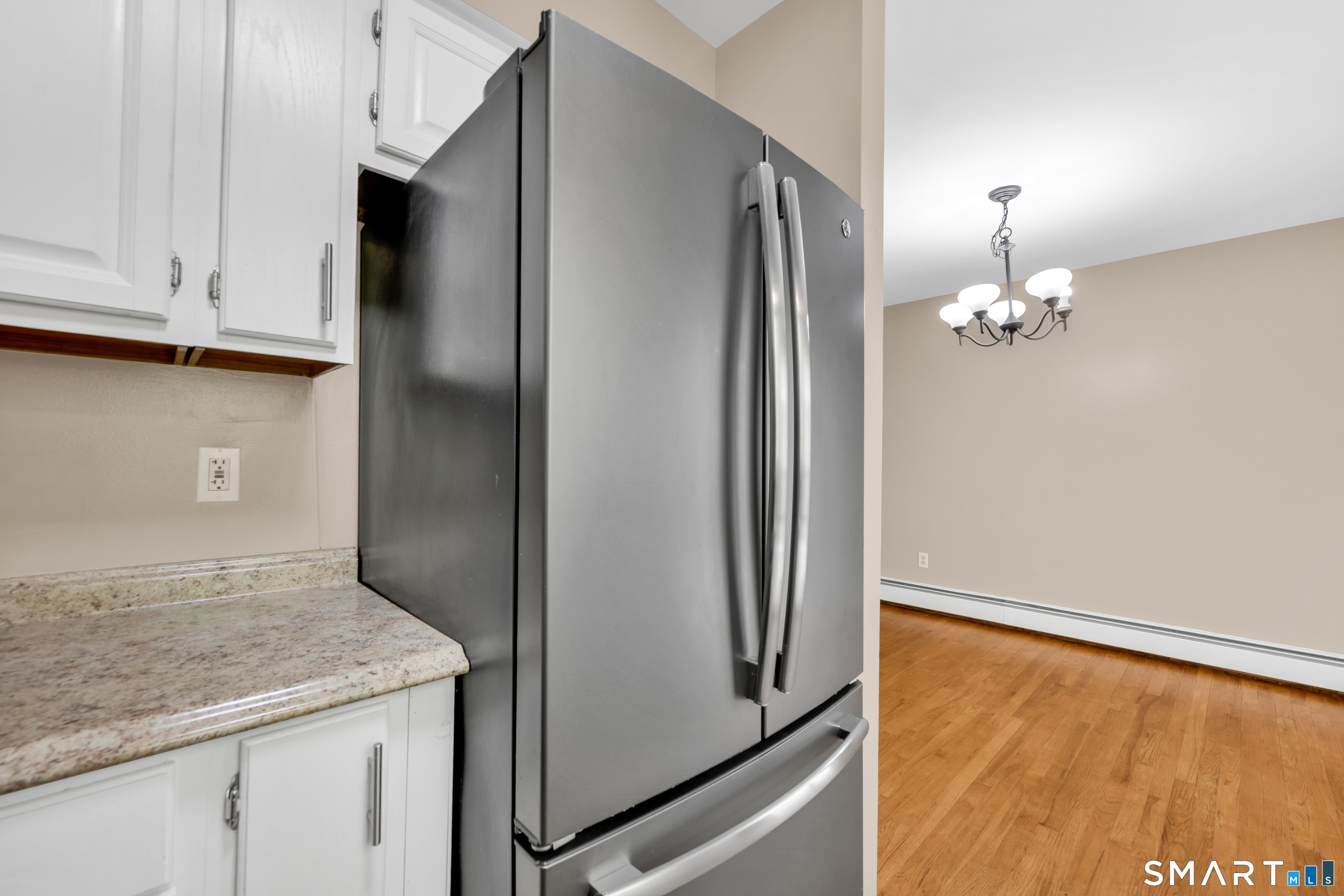 72 Kingfisher Circle South Windsor CT 06074