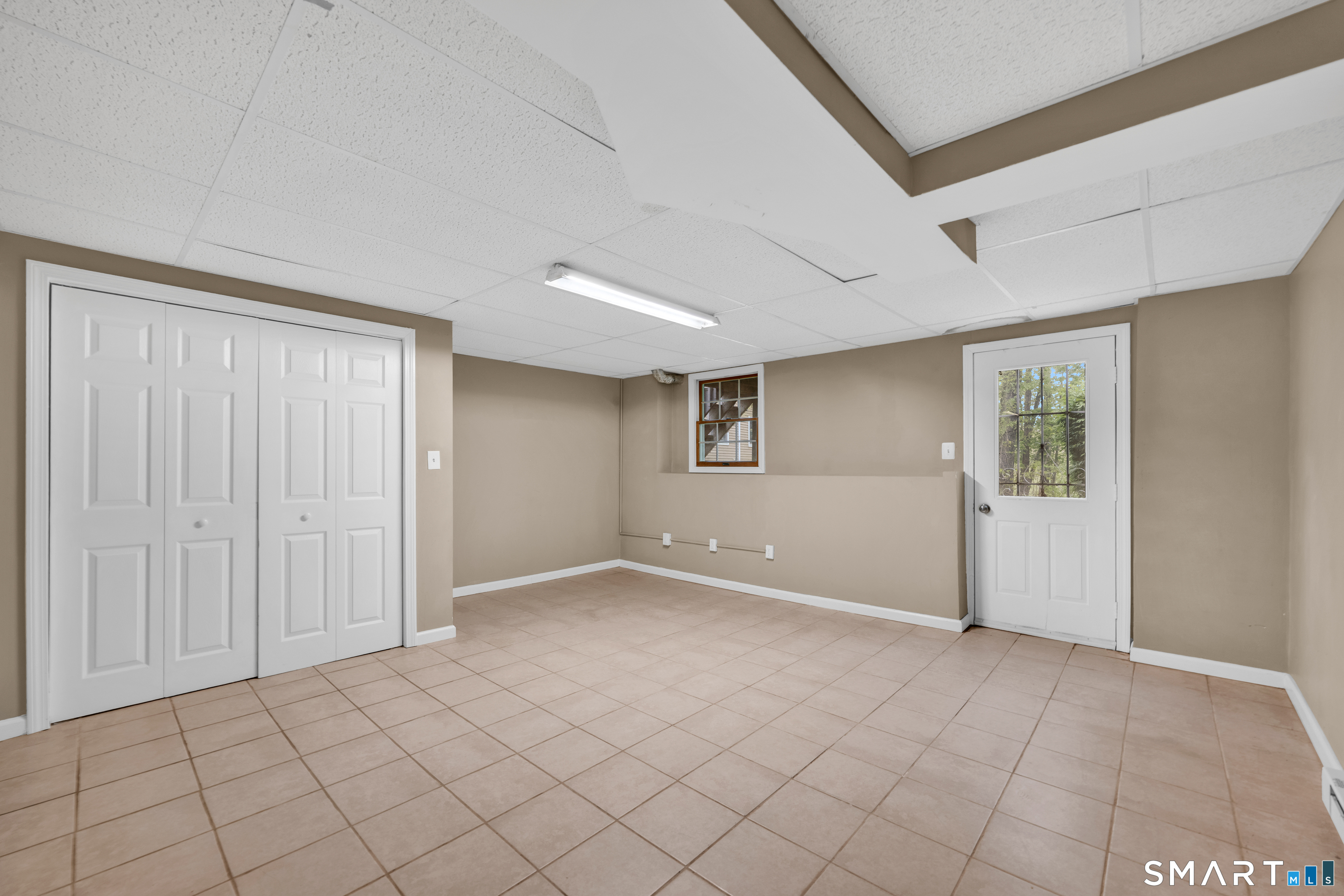 72 Kingfisher Circle South Windsor CT 06074