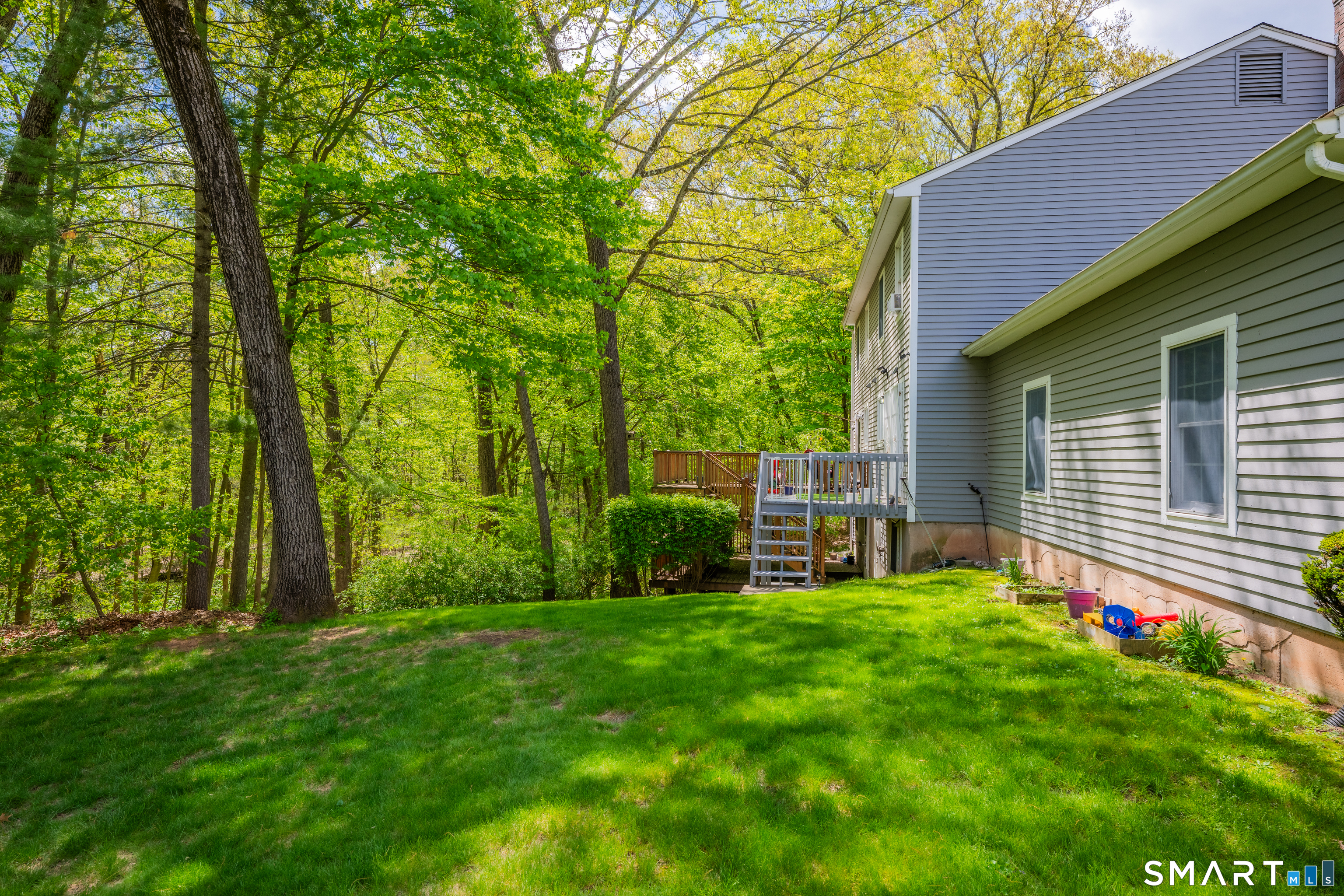 72 Kingfisher Circle South Windsor CT 06074
