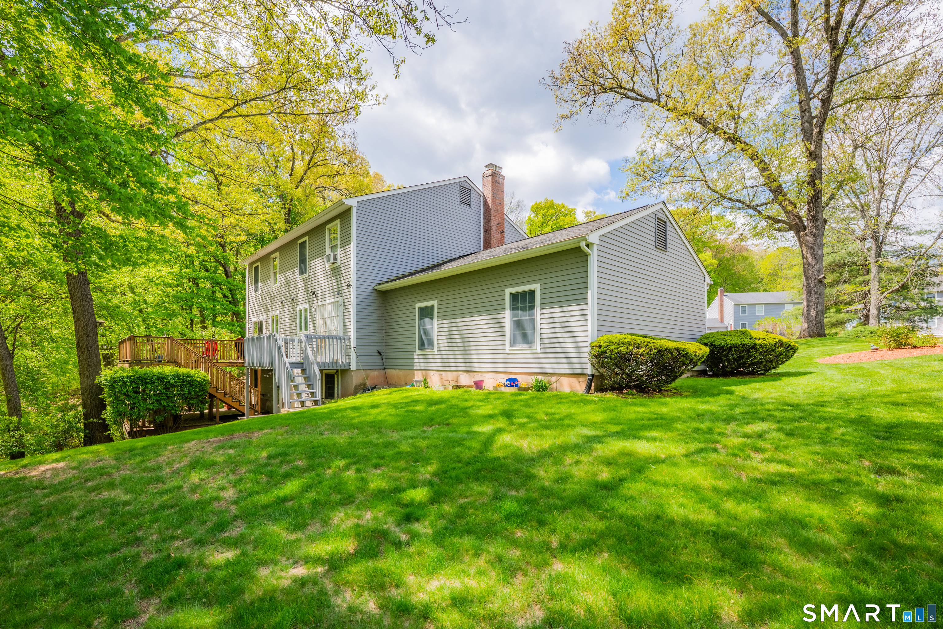 72 Kingfisher Circle South Windsor CT 06074