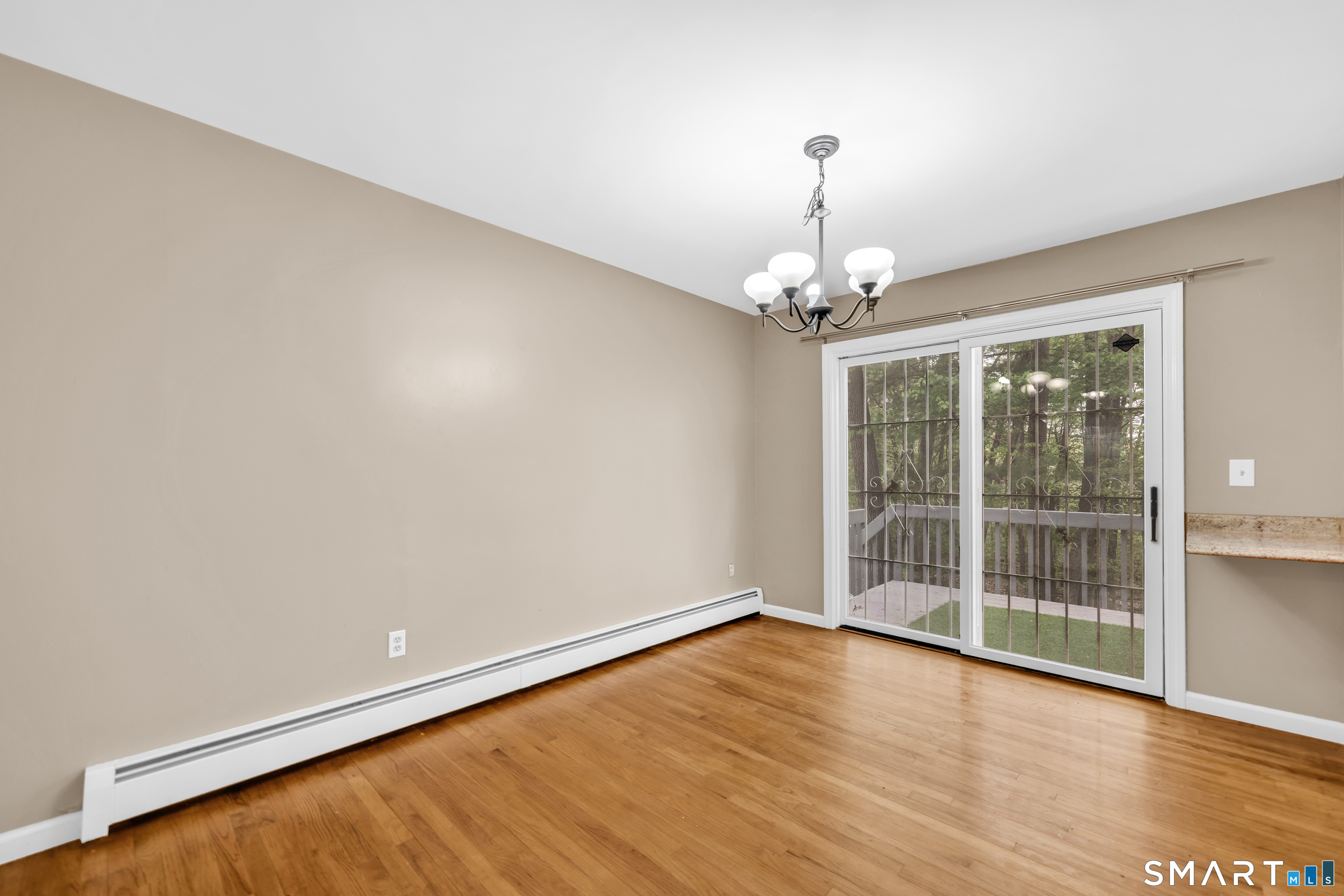 72 Kingfisher Circle South Windsor CT 06074