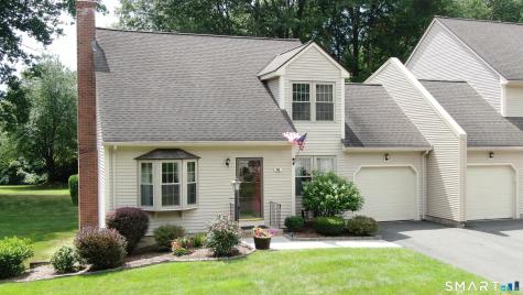 91 Carriage House Enfield CT 06082