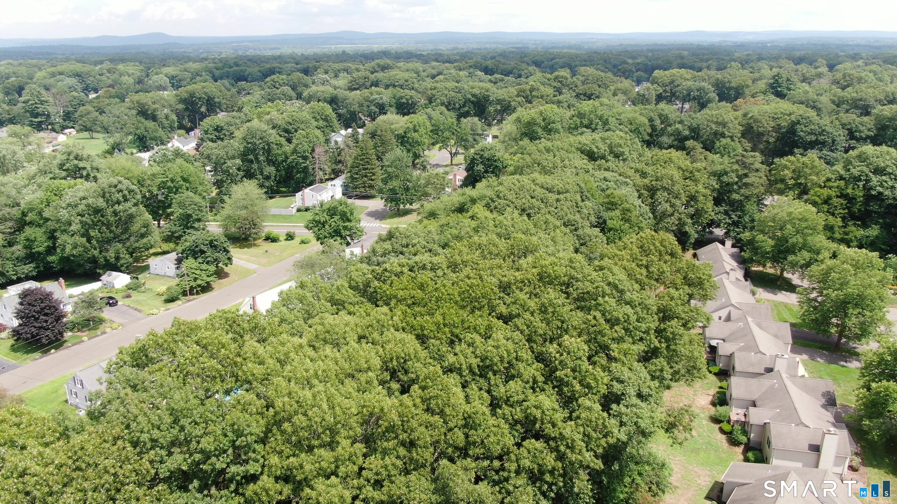 91 Carriage House Enfield CT 06082