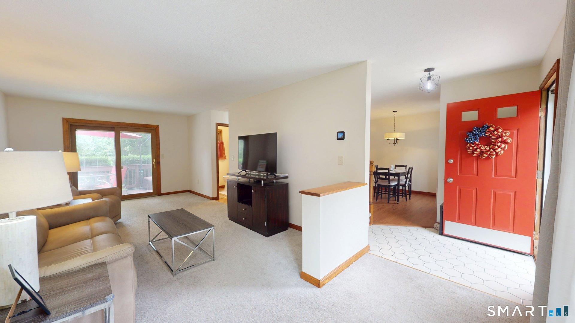 91 Carriage House Enfield CT 06082