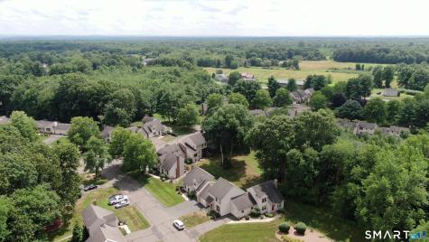 91 Carriage House Enfield CT 06082
