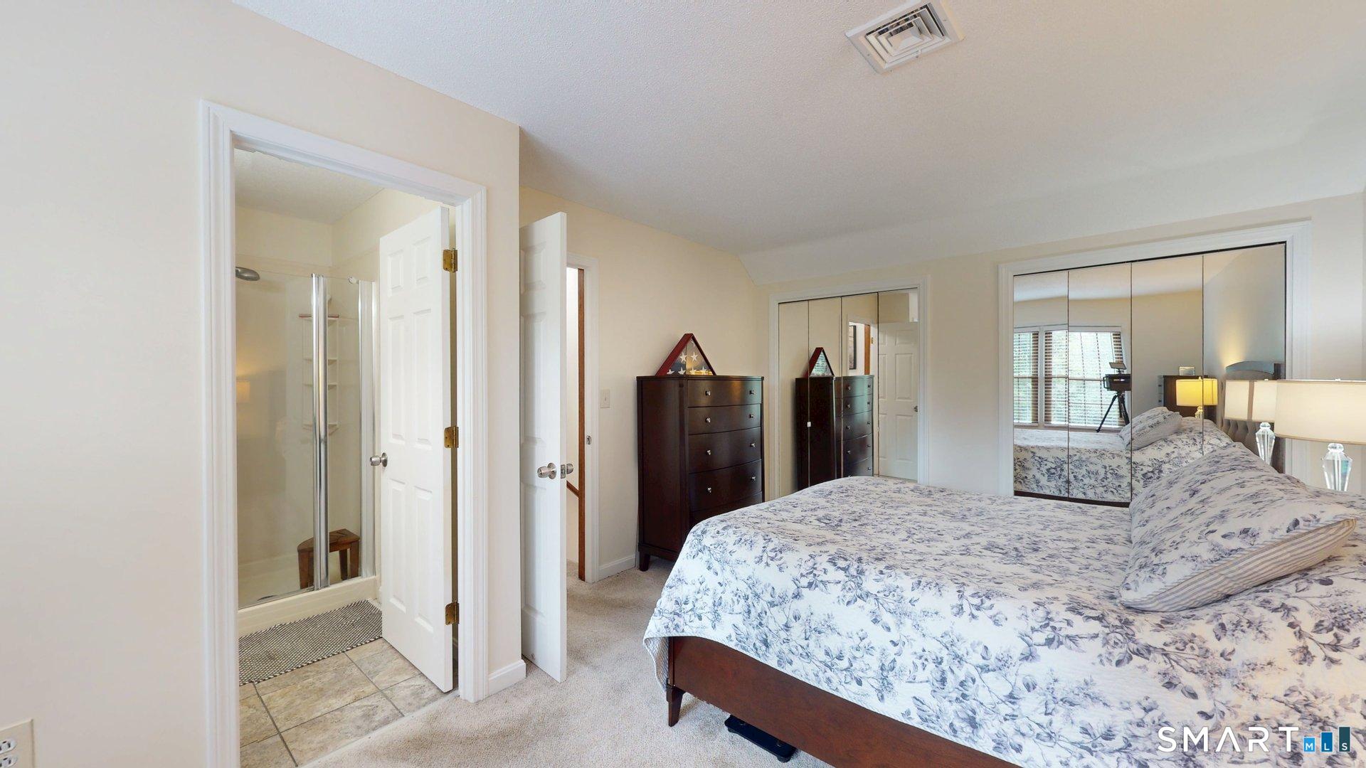 91 Carriage House Enfield CT 06082