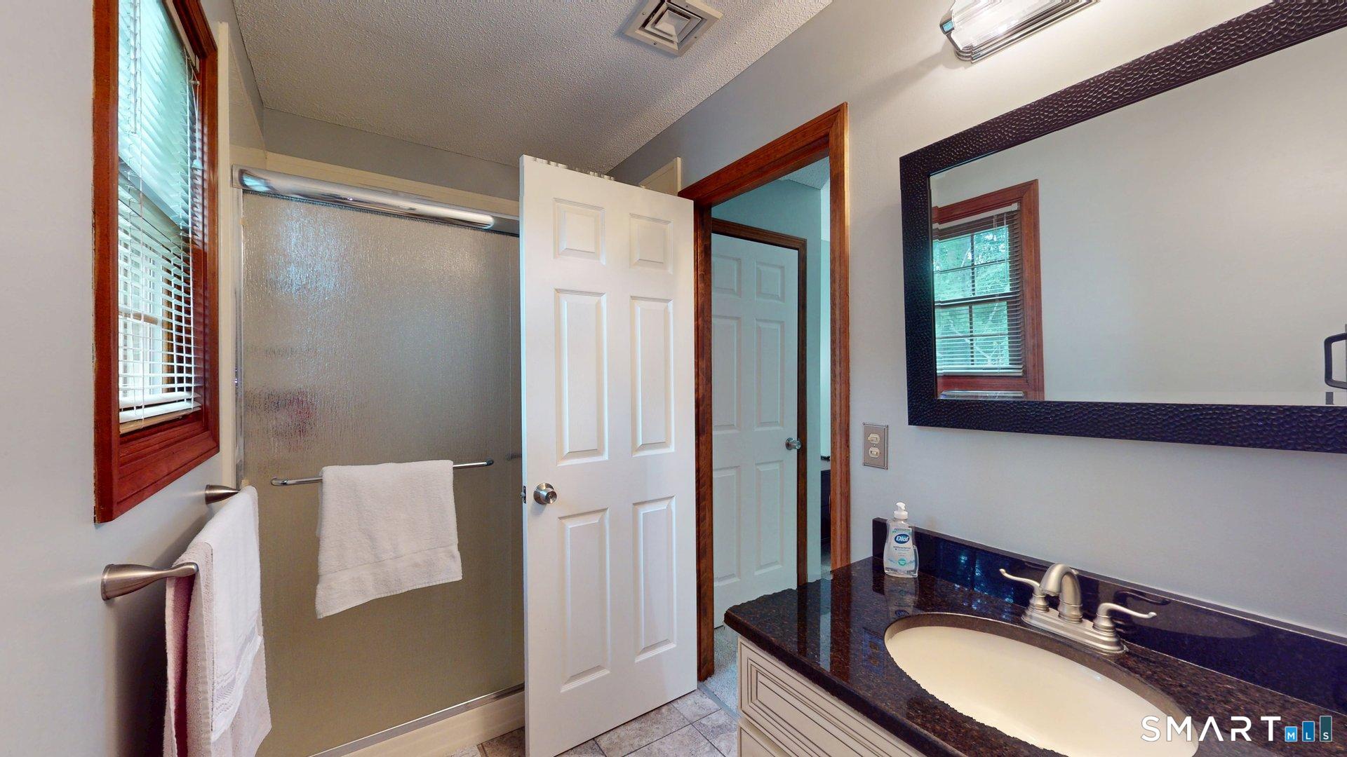 91 Carriage House Enfield CT 06082