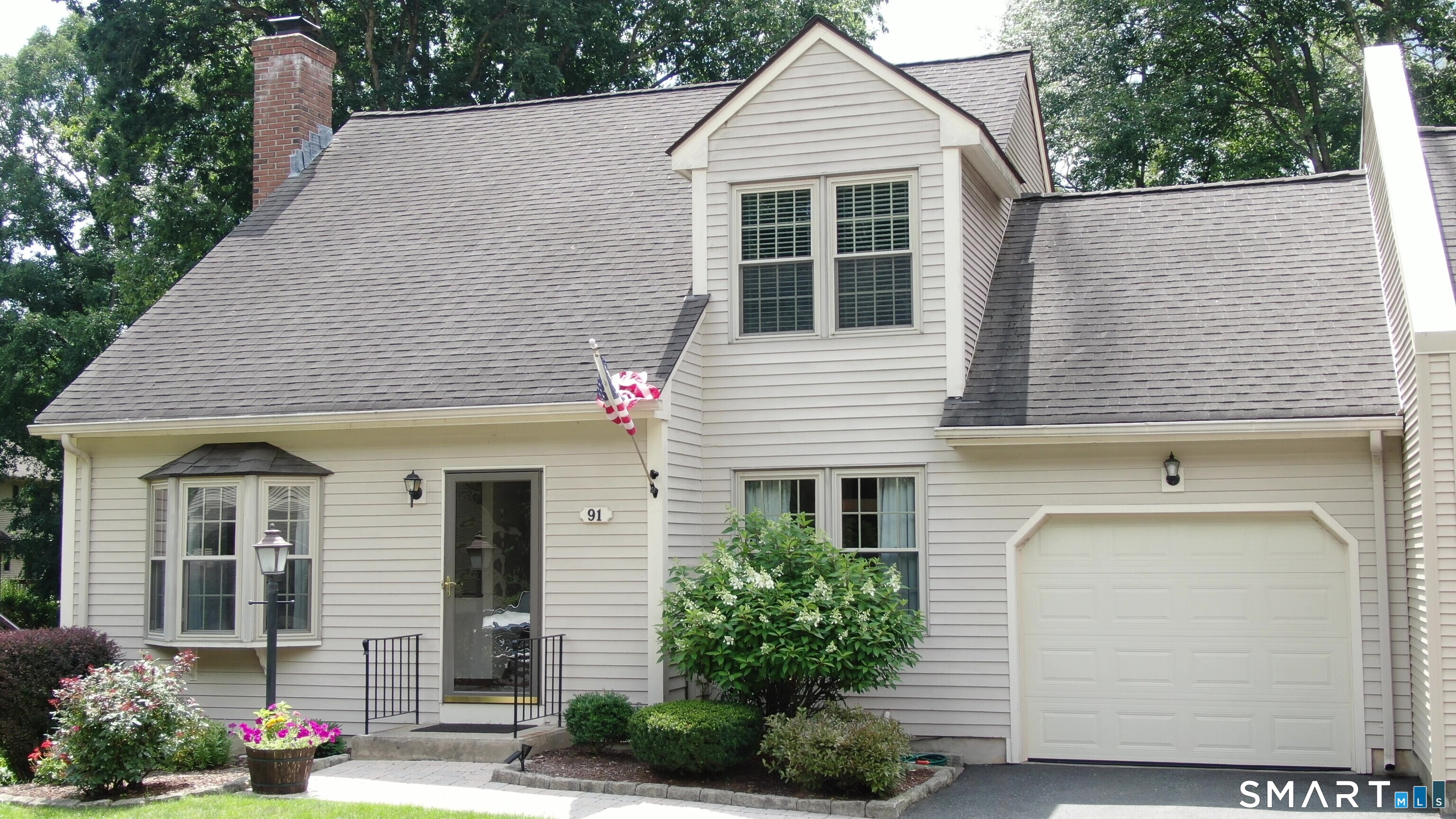 91 Carriage House Enfield CT 06082
