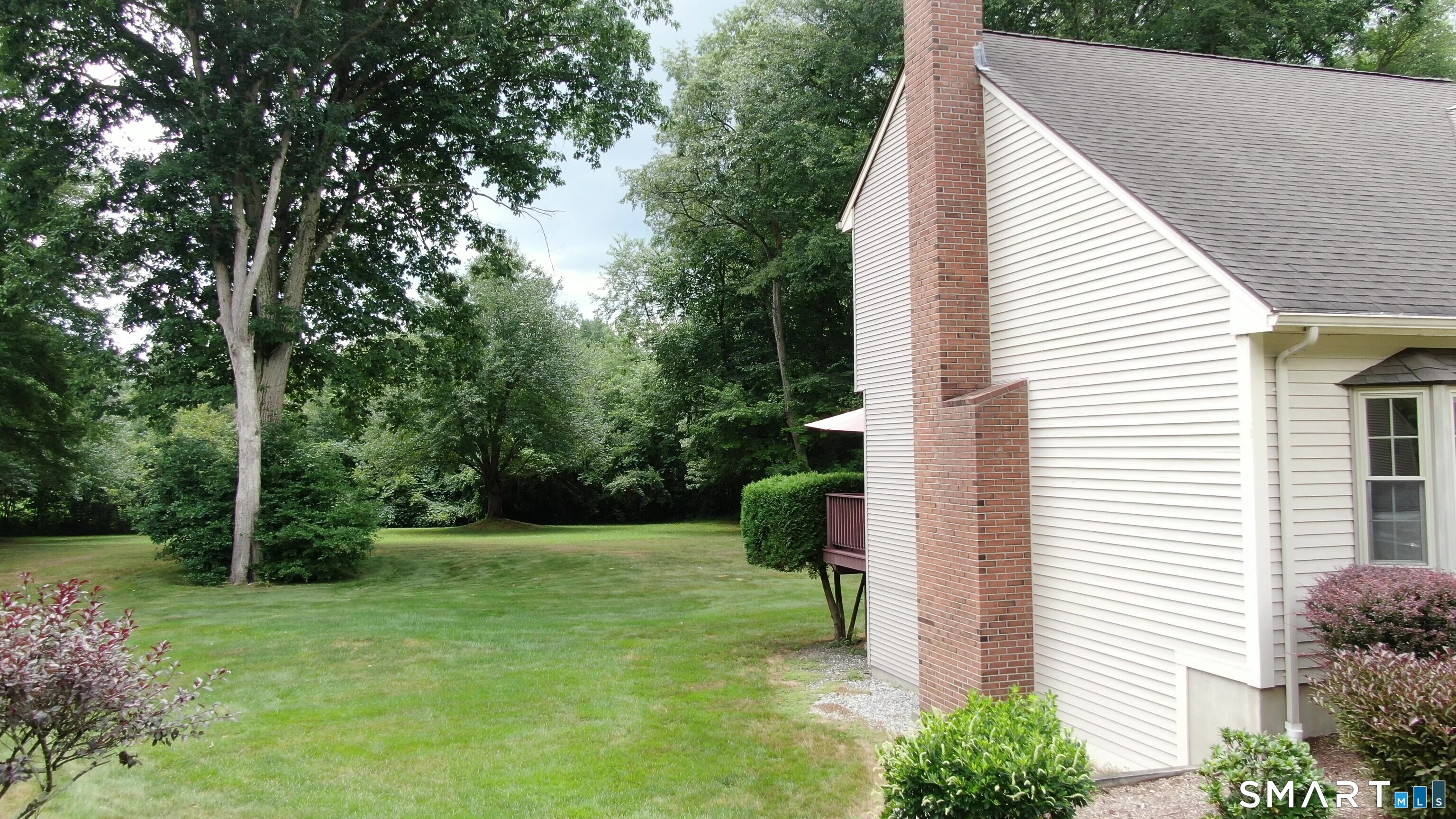91 Carriage House Enfield CT 06082