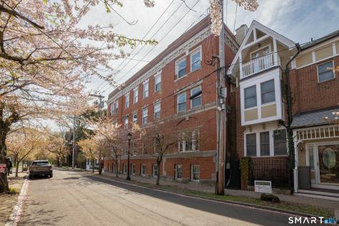 8 Hughes Place New Haven CT 06511