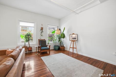 8 Hughes Place New Haven CT 06511