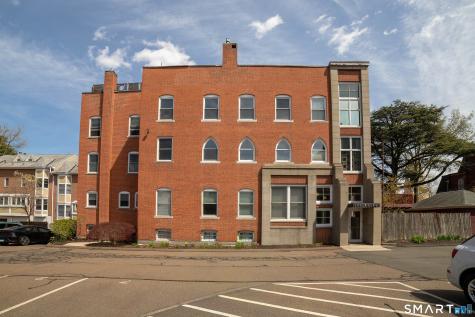 8 Hughes Place New Haven CT 06511