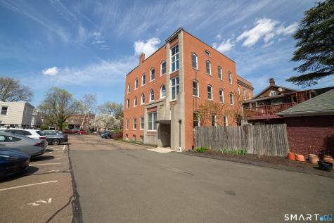 8 Hughes Place New Haven CT 06511