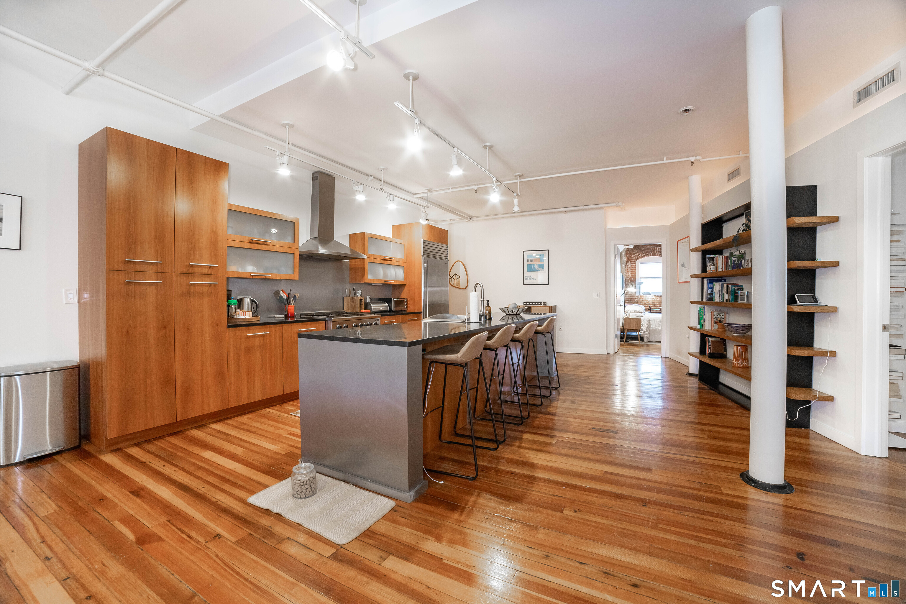 8 Hughes Place New Haven CT 06511