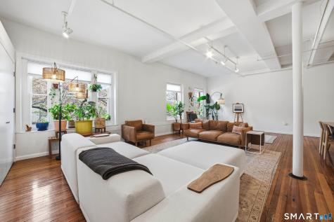 8 Hughes Place New Haven CT 06511
