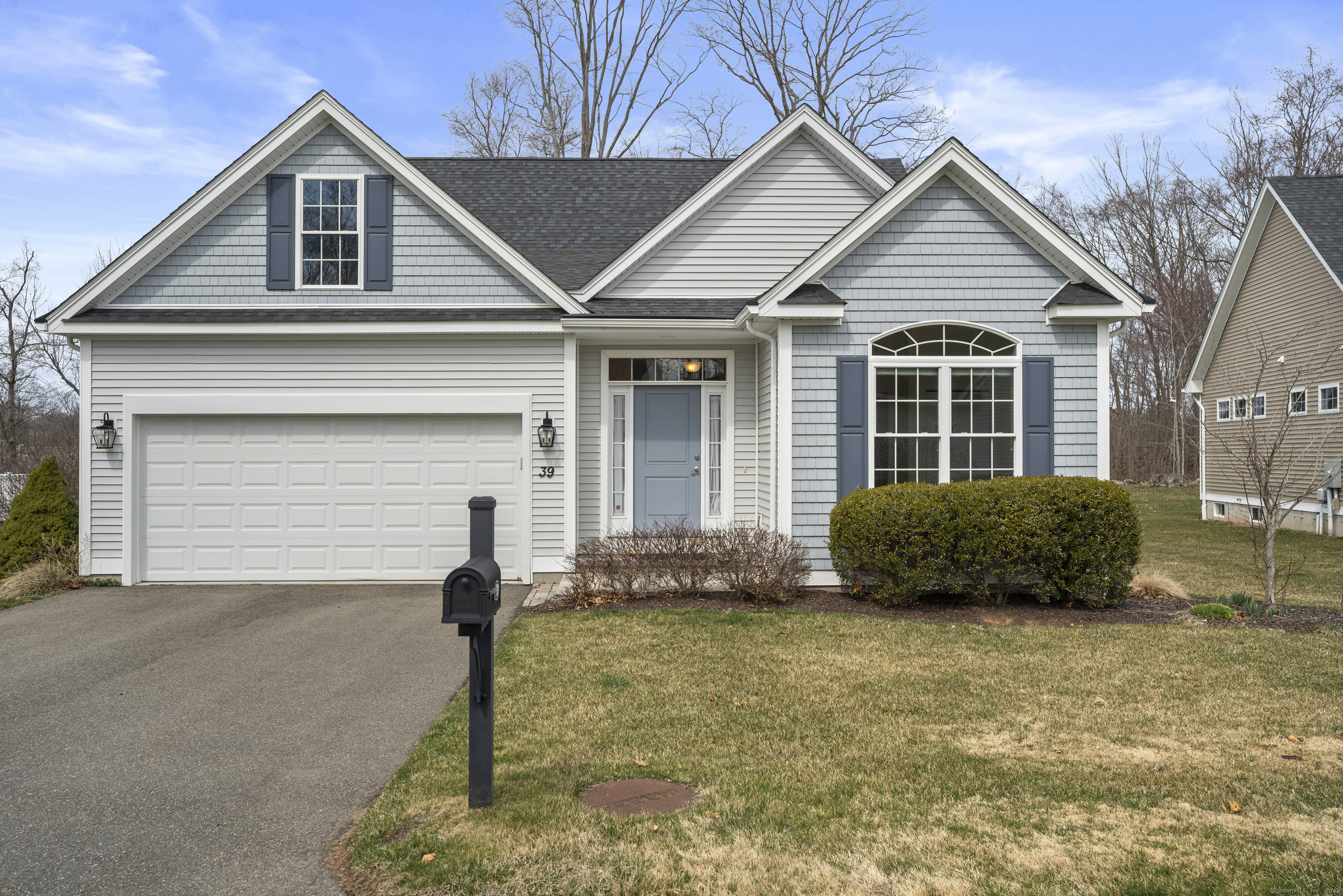 39 River Walk Branford CT 06405