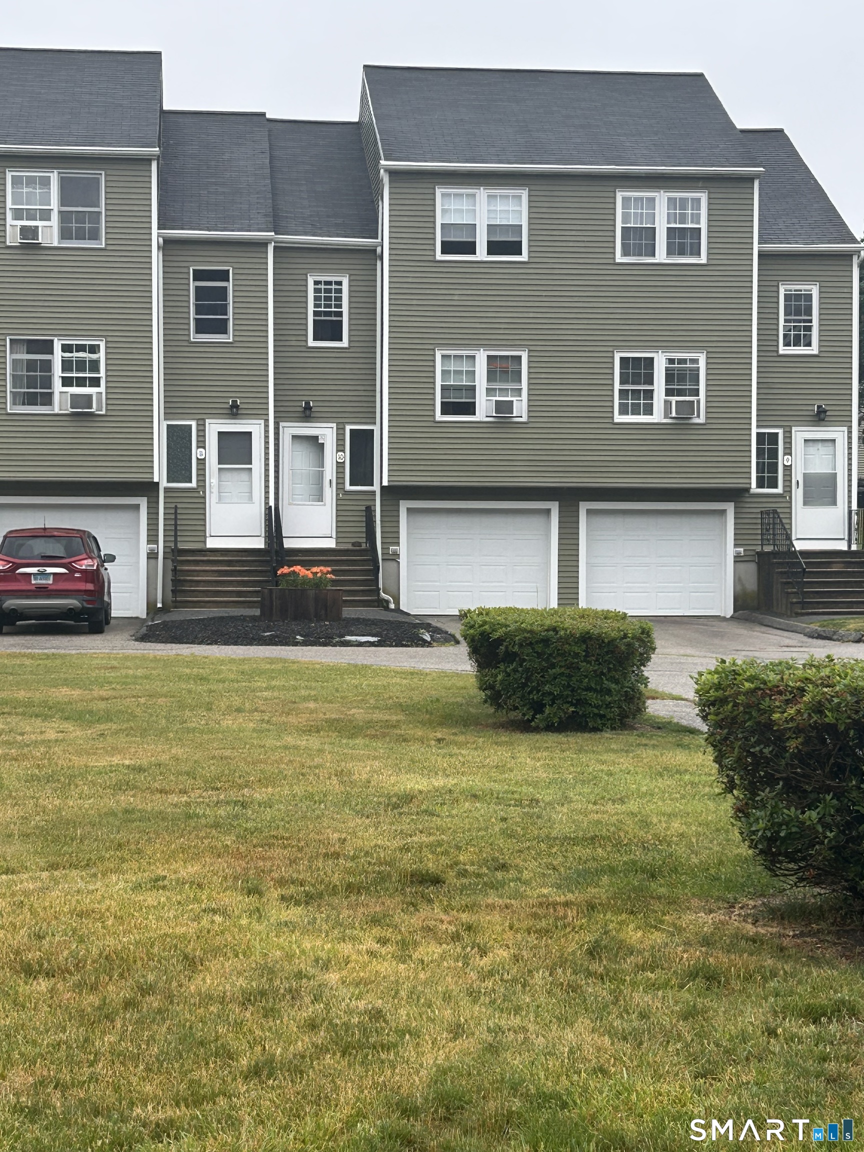 18 Ballou Street Putnam CT 06260