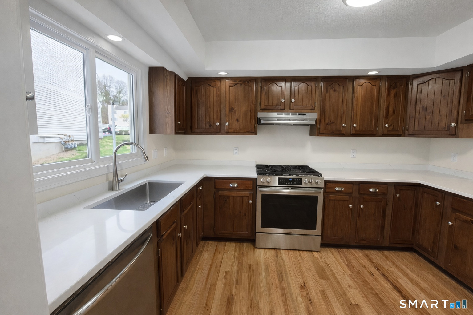 280 East Main Street Branford CT 06405