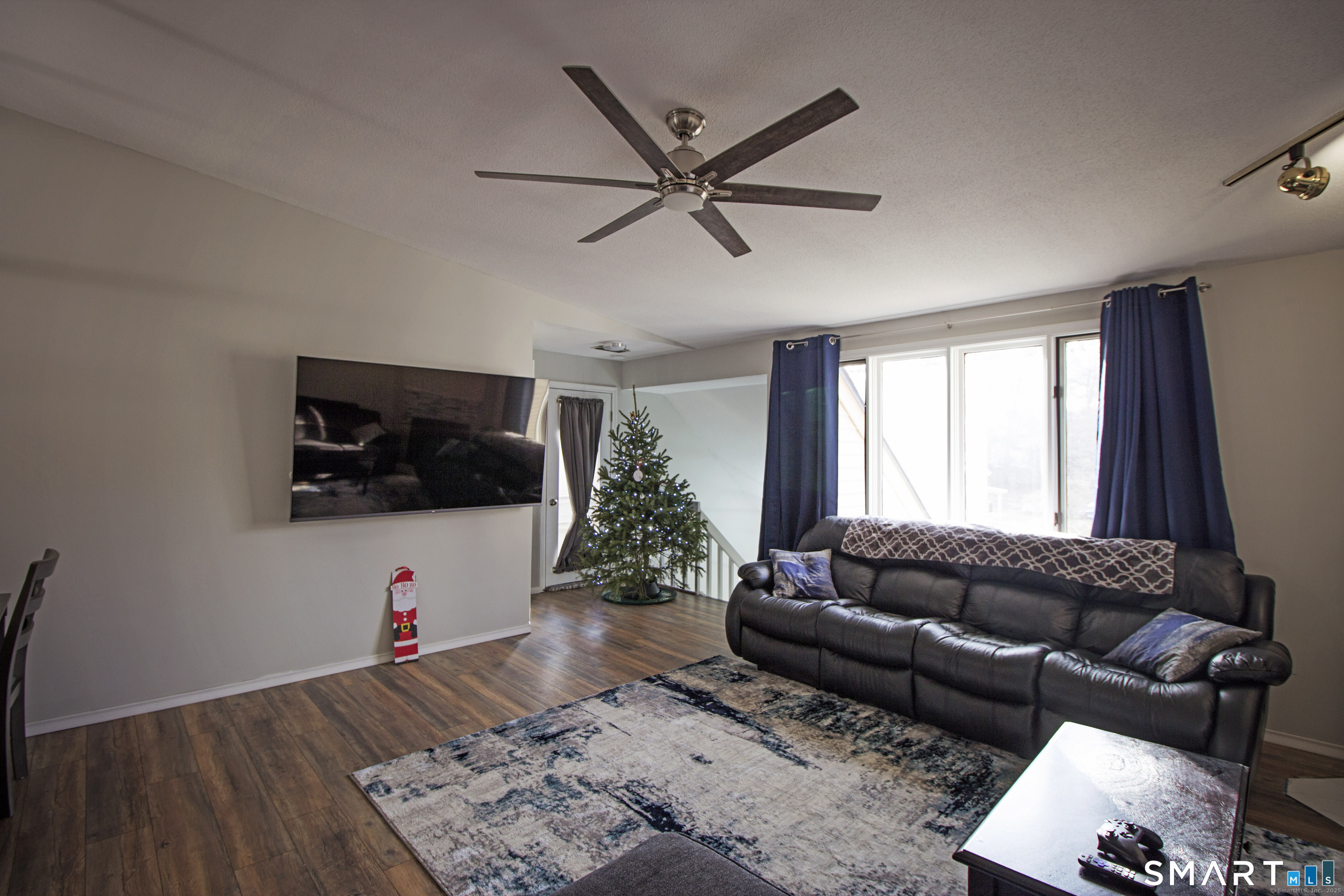 105 Little Oak Lane Rocky Hill CT 06067