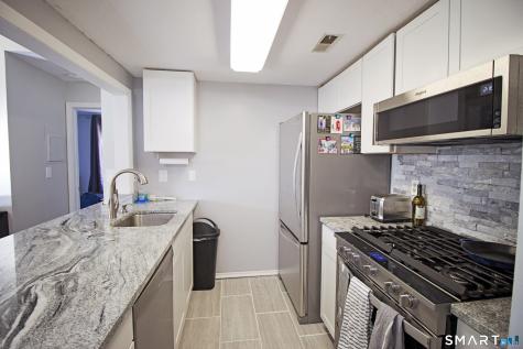 105 Little Oak Lane Rocky Hill CT 06067