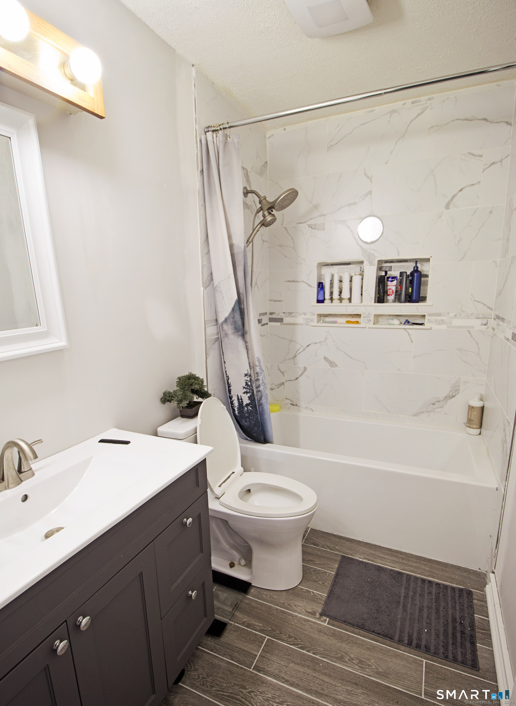 105 Little Oak Lane Rocky Hill CT 06067