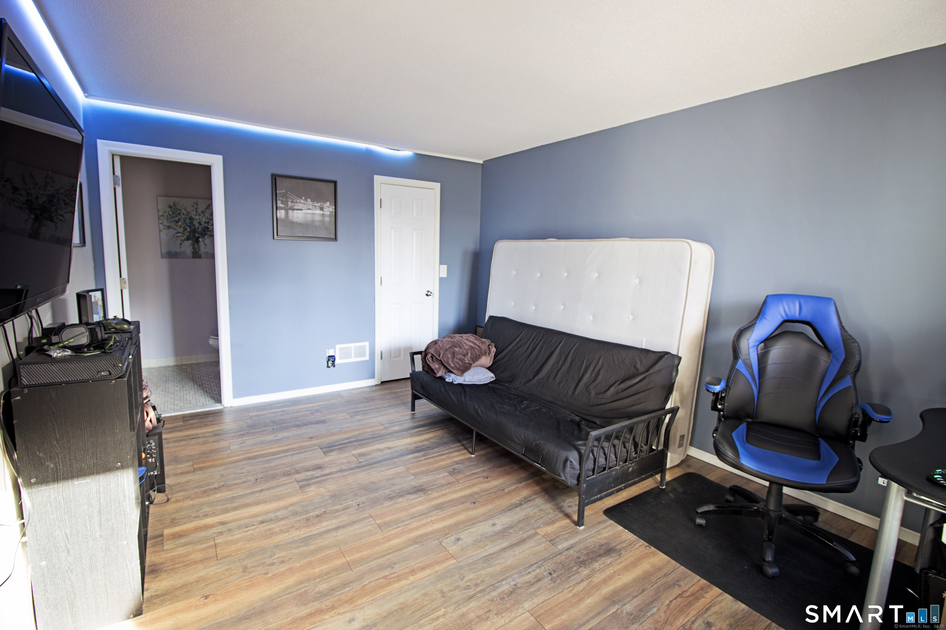 105 Little Oak Lane Rocky Hill CT 06067