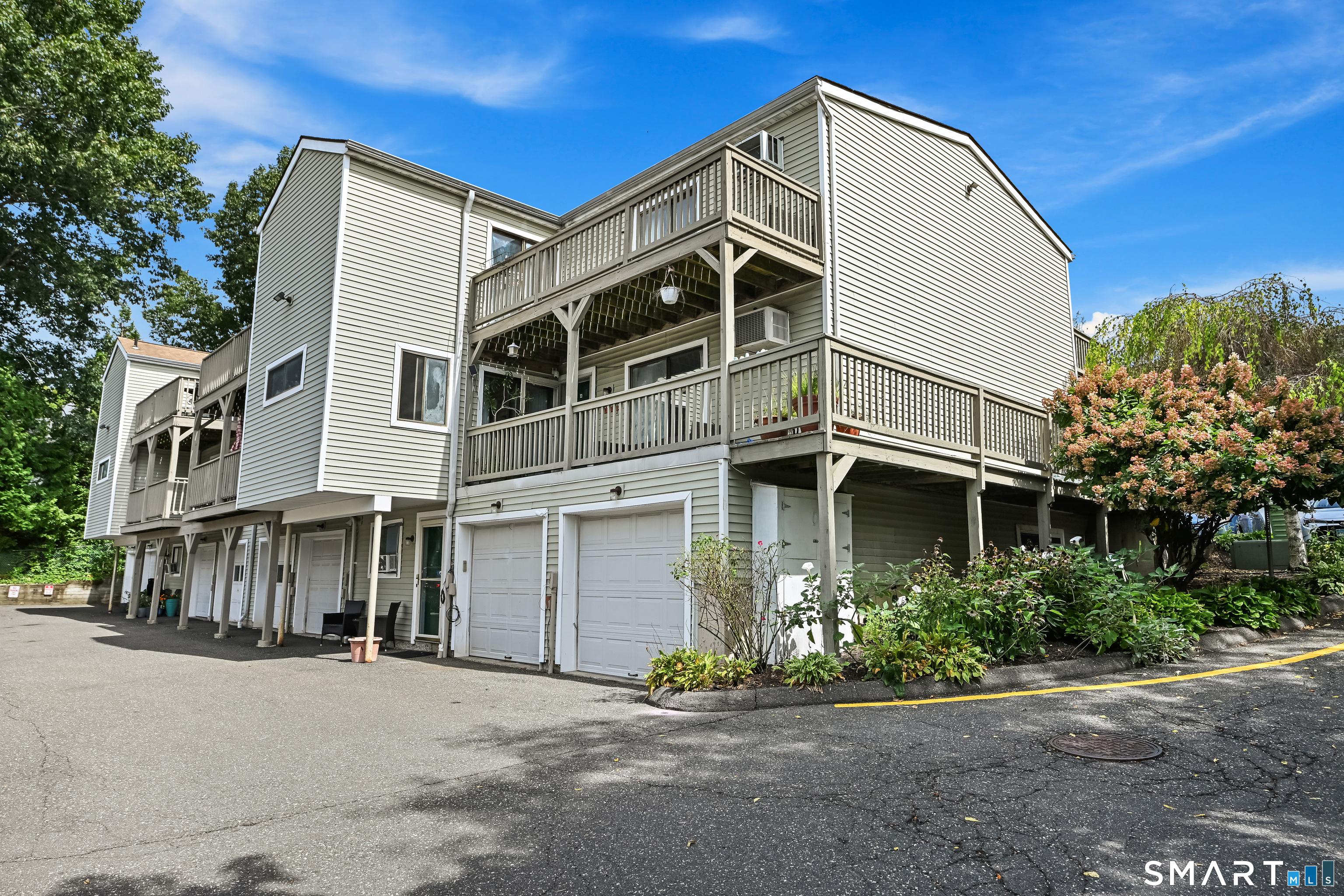 95 Park Avenue Danbury CT 06810